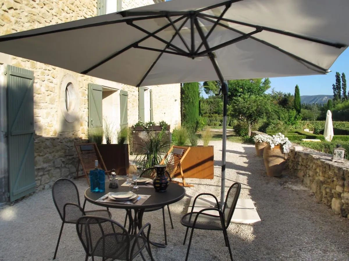 La Cour Des Sens Bed & Breakfast Lagnes France