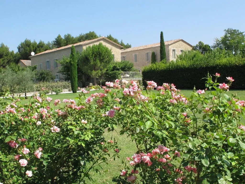 La Cour Des Sens Bed & Breakfast Lagnes 3*,