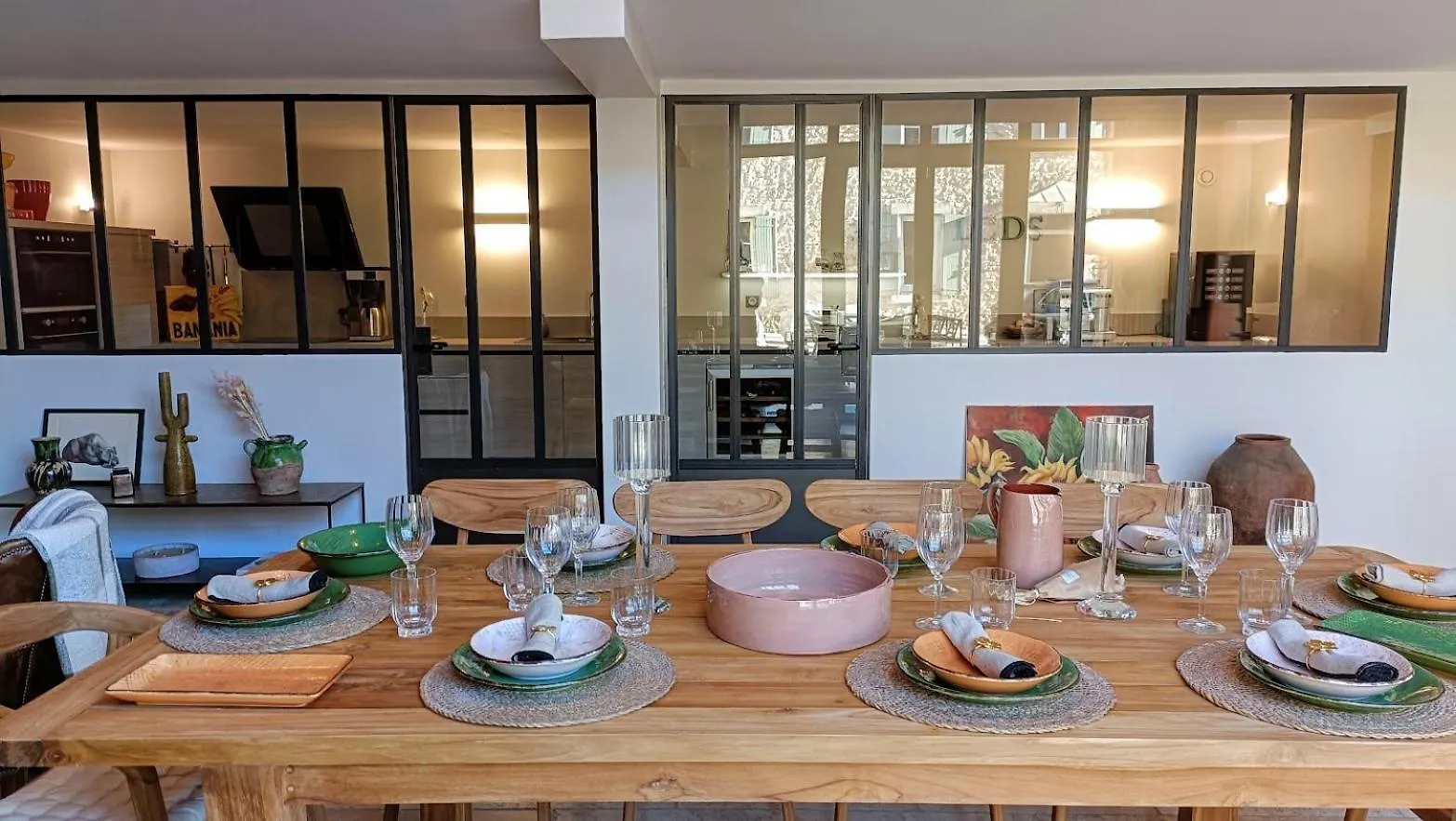 La Cour Des Sens Hotel Lagnes Guest house